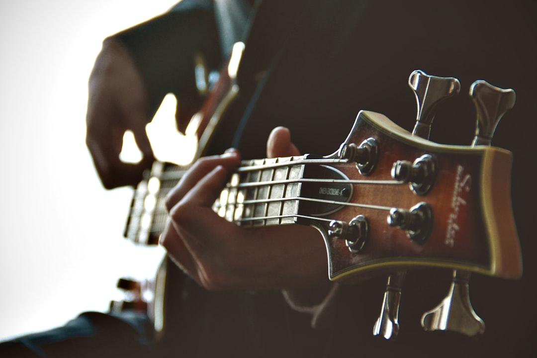 Photo Guitar teacher