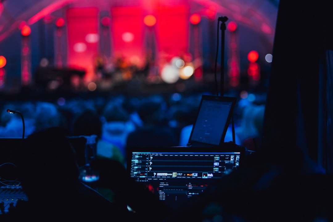 Photo Amplifier, Music