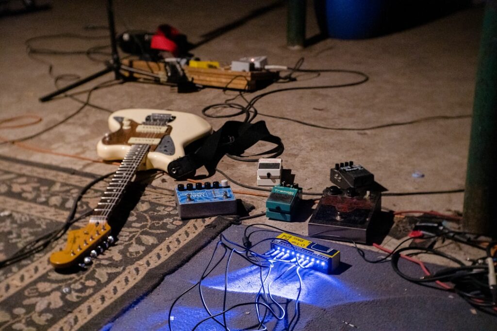 Photo Guitar, Pathway